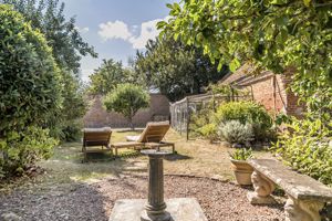 Photo 25- click for photo gallery